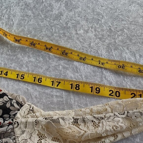 213 by Michelle Kim Multicolor Long Lace Sleeve Victorian Inspired Blouse Sz S - Picture 12 of 15